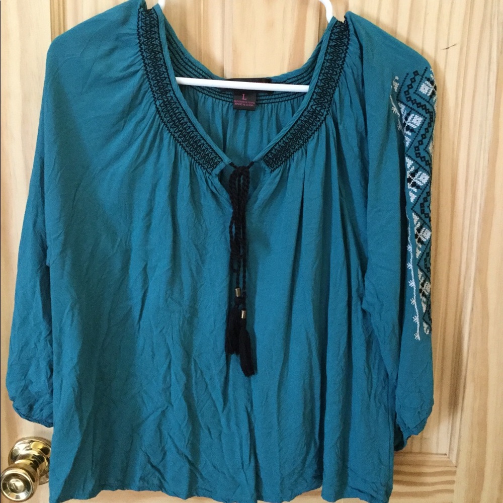 Large rock & roll cowgirl top